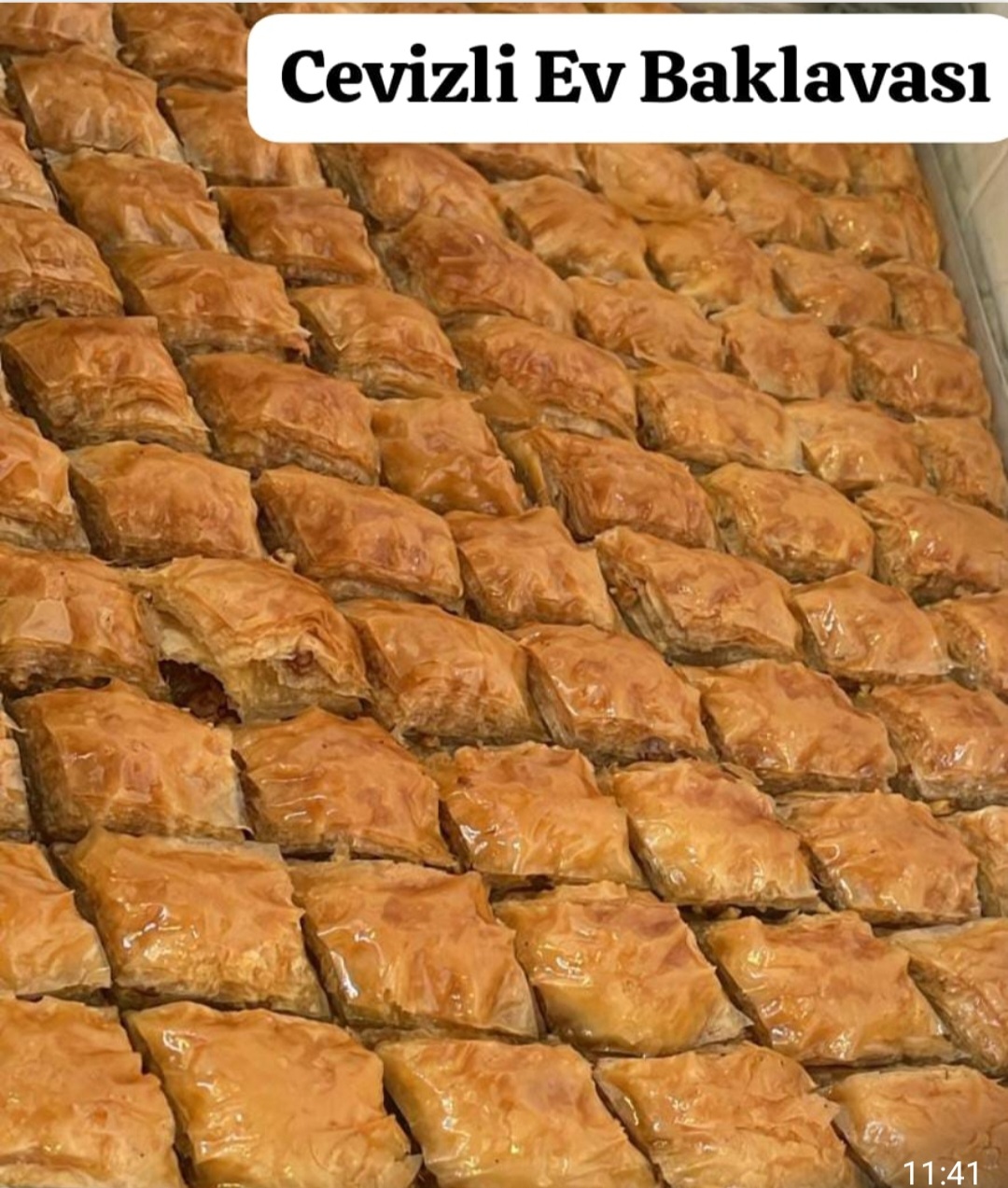 CEVİZLİ EV BAKLAVASI